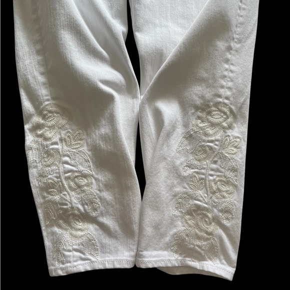 Coldwater Creek White Embroidered Jeans Size 12 - Picture 5 of 10